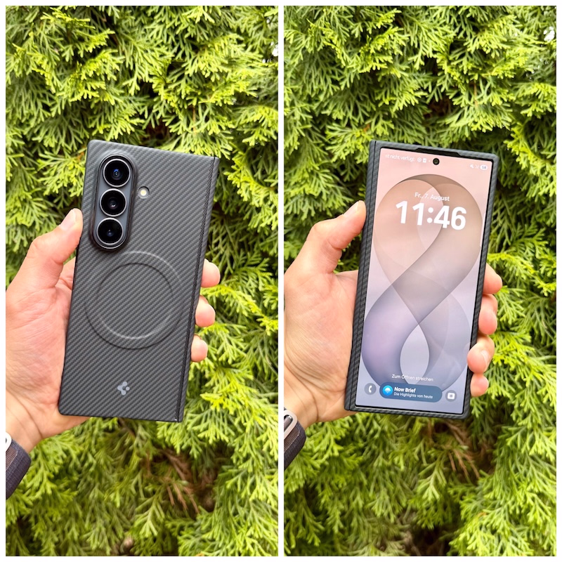 galaxy_fold_8_ultra_spigen_air_skin_aramid - smartphonehuellen-test.de Das Air Skin Aramid Case montiert am Galaxy Fold 8 Ultra, Vorder- und Rückansicht.